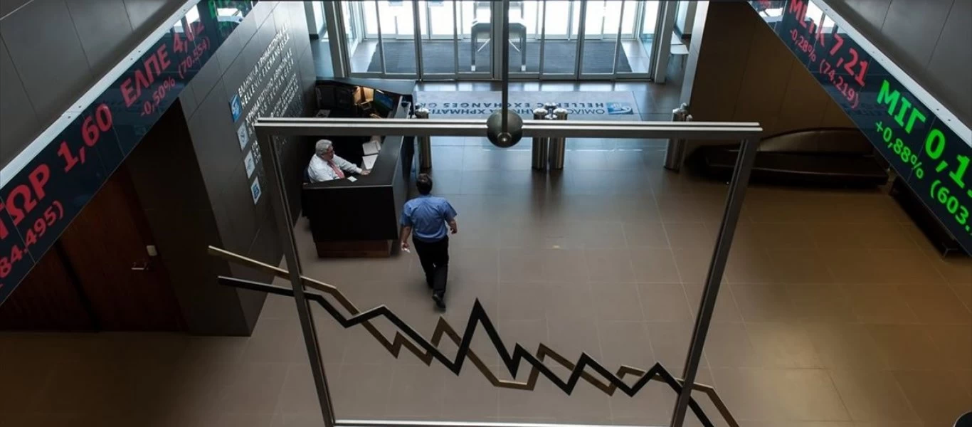 Πτώση διαρκείας για το Χρηματιστήριο Αθηνών - Έχασε και τις 700 μονάδες με πτώση σχεδόν 5%